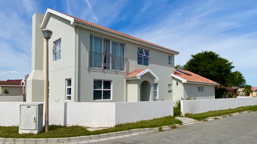 3 Bedroom Property for Sale in Port Owen Western Cape